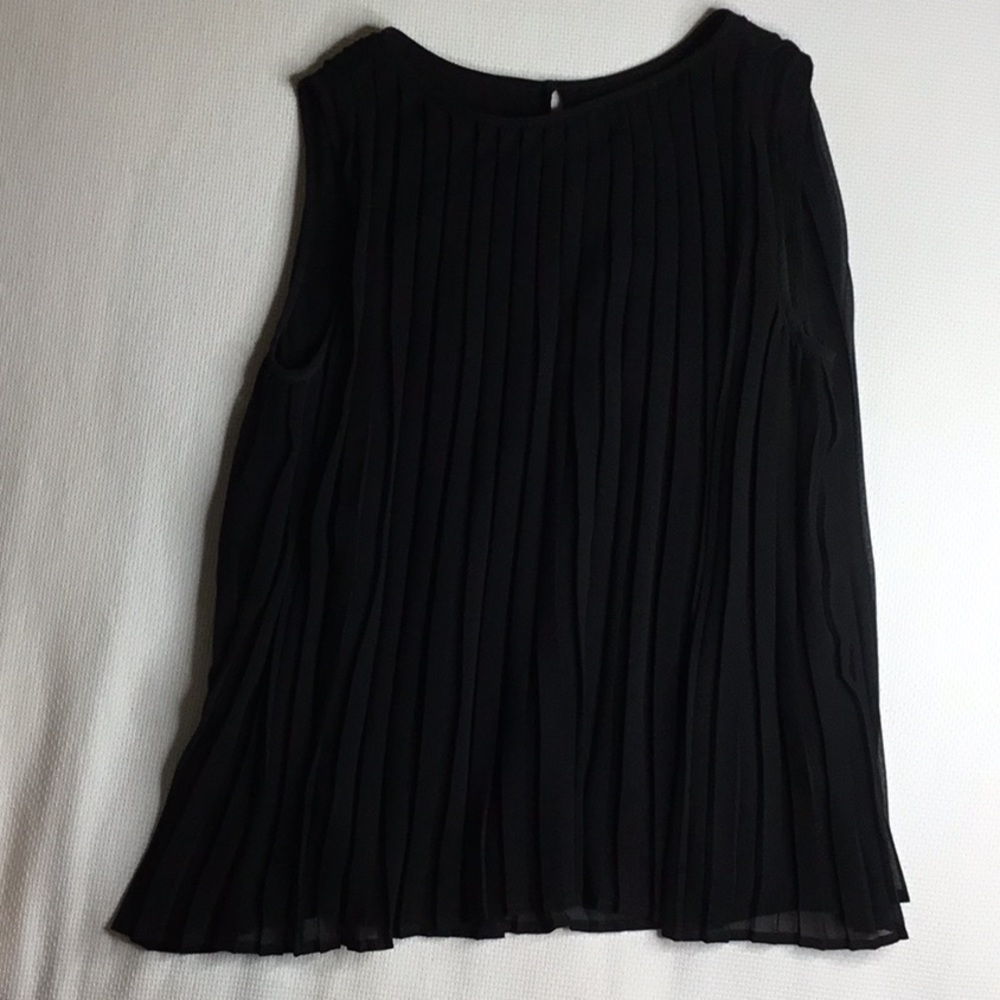 Zara pleated tank